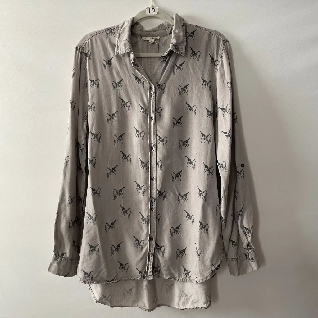 Jane & Delancey Women Beige Gray Giraffe Hippie Lagenlook Button Up Shirt L